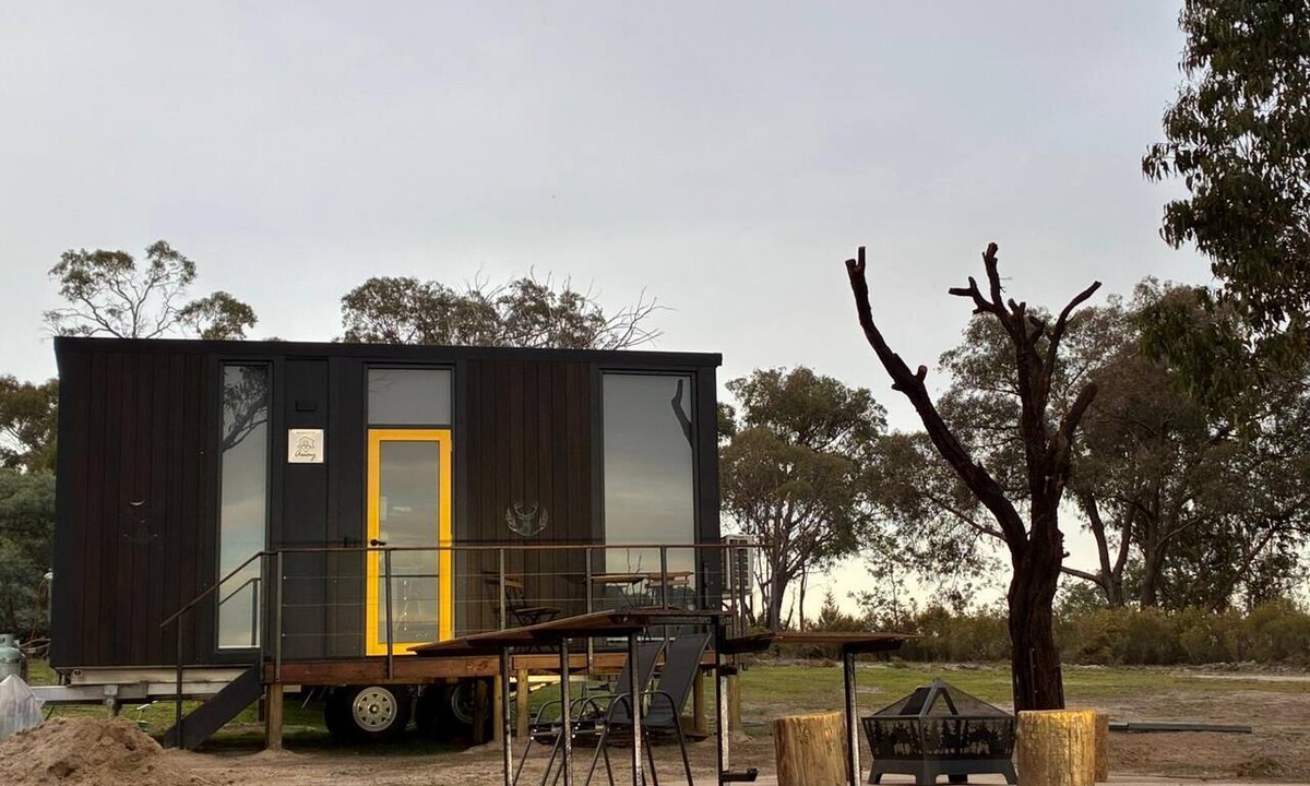 Roseberg House | Wild Yards Tiny House by Tiny Away