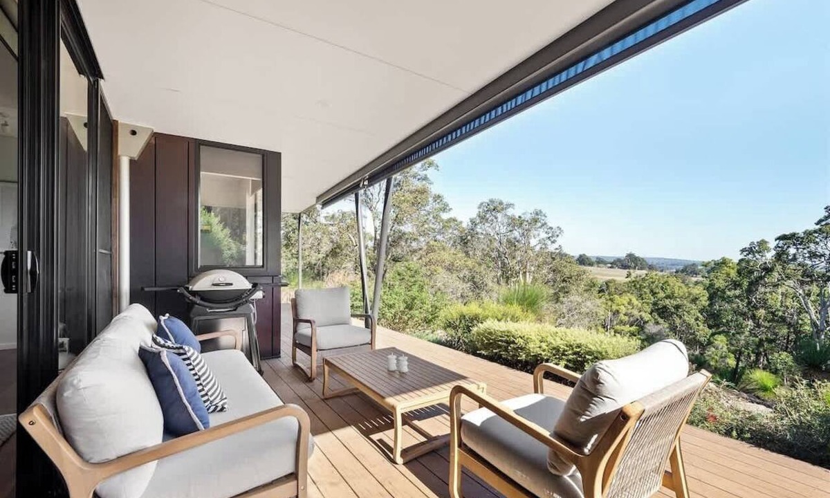 Yallingup House | Wildflower Ridge: Elevated Forest & Coastal Escape