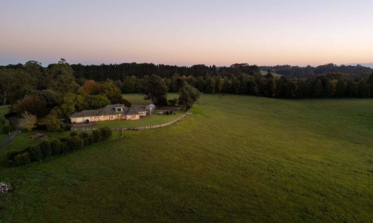 Bundanoon House | Wingana Homestead - Scenic Views, Bundanoon