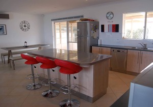 98 Seagull Ave - First Class Property with Stunning Sea Views in Hayborough