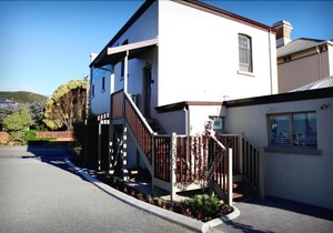Albany Central Apartments in Albany