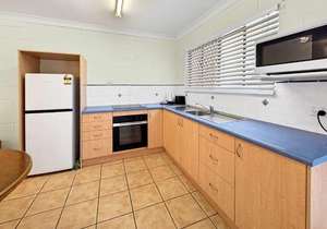 Alma Bay Holiday Unit 1 in Arcadia