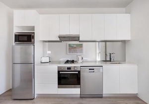Bondi Beach Studio Penthouse Suite + Balcony