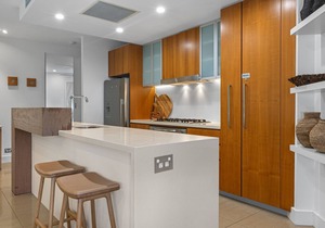 Cotton Beach 94 Spacious Apartment with Bush View - Beachfront Complex with Pool in Casuarina