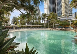 Crown Tower Stunning 2 Bedroom Apartment