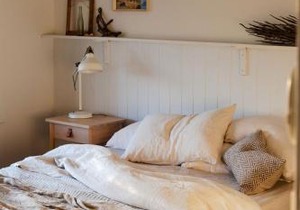 Dreamy coastal escape steps from the sea in Manyana