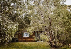 Gum Grove Chalets - Tuart in Denmark