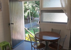 The Captain's Manor on Cook Unit 4 in Arcadia