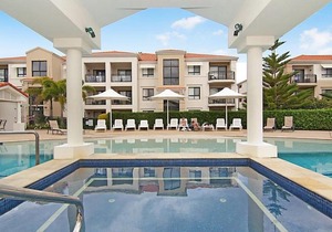 The Sands 2/20 Pacific Parade Opposite beach plus Air in Yamba