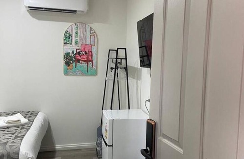 Brunswick East House | 106 Luxe Queen and Single BR up to 3 with Fast WiFi - Brunswick East