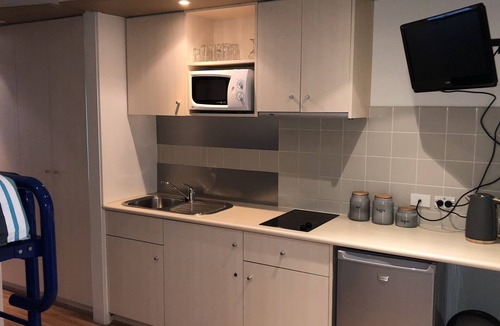 Cowes Apartment | 110 @ Waves Phillip Island. FREE WIFI & LINEN