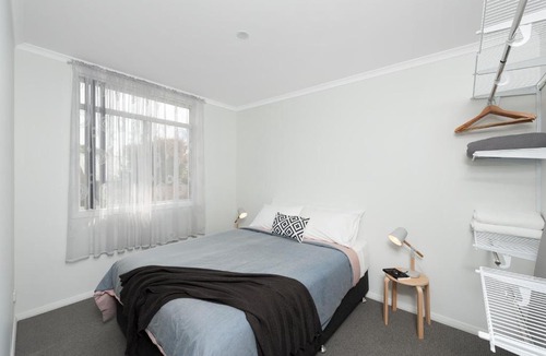 Milton Apartment | 125 Milton