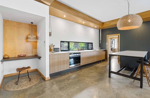 Port Elliot House | 16 Barton St Port Elliot