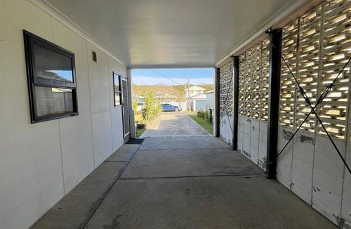 Wooli House | 18 On Main - Beach Front property