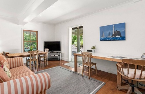 Bald Knob House | 1890 Queenslander Guest House.