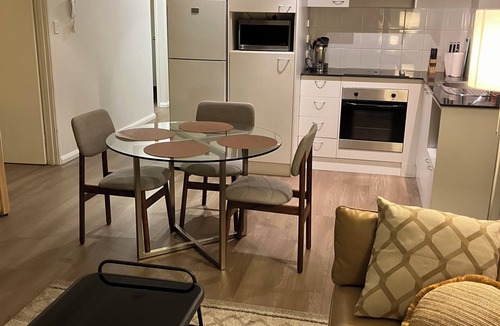 Perth Central Business District Condo | 2 Bed City Apartment , A Great Place to stay , Walking distance to everything