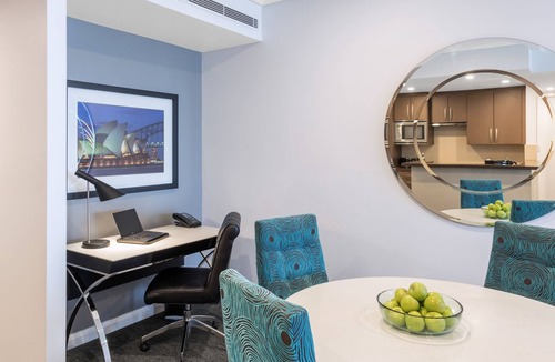 Sydney Central Business District Apartment | 2 Bedroom Apartment with breathtaking views of Sydney city