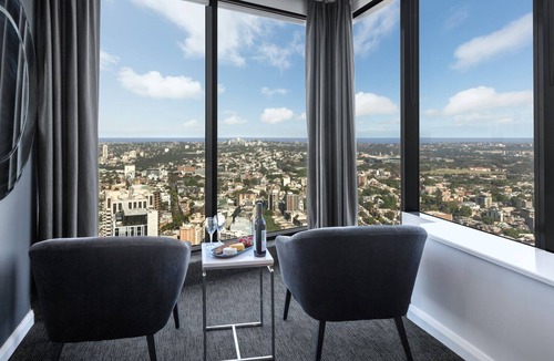 Sydney Central Business District Apartment | 2 Bedroom Apartment with breathtaking views of Sydney city