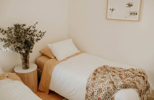 Moana House | 2 bedroom seaside unit
