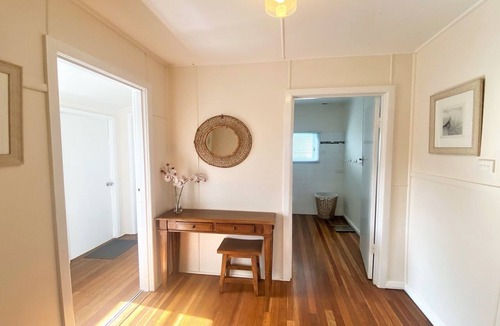 Nambucca Heads House | 2 Bellenger - Pet friendly two Bedroom house, located close the the beach and main street!