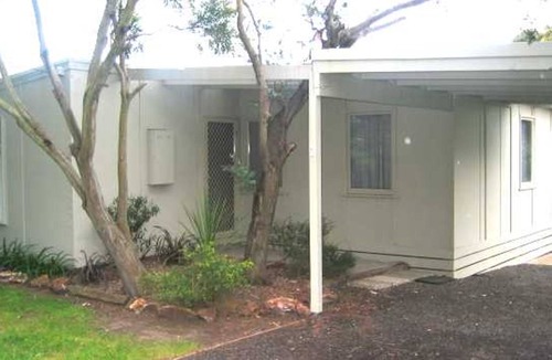 Ventnor House | 2 Seahaven Drive, Ventnor - one minute walk to the beach