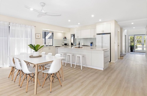 Geographe House | 2 Story luxury beach house