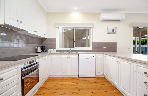 Echuca House | 26 Dickson St - character home in the heart of Echuca