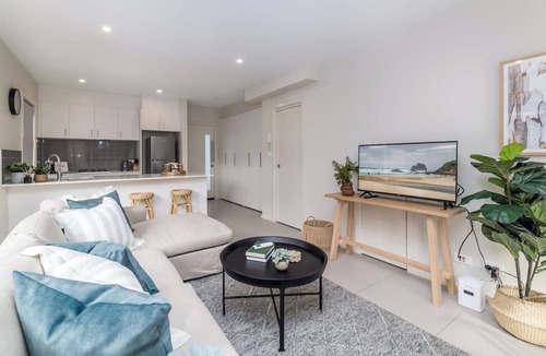 Garran House | 2BR 2bath townhouse in Garran
