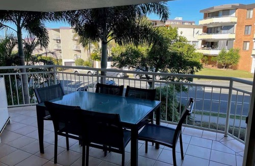 Alexandra Headland Apartment | 2BR Alex Beach Resort Apt Near Beach 317