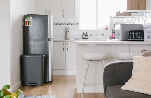 Henley Beach South Apartment | 2BR Gem Apartment Near Henley Beach South