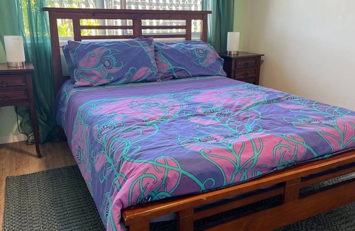 Evans Head Apartment | 2BR villa in quiet cul-de-sac with BBQ, herb garden, games, parking,