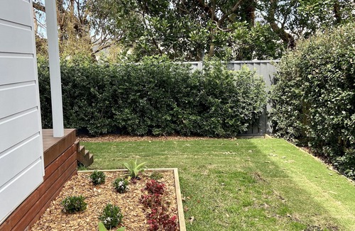 Ettalong Beach House | 3 Bedroom Quiet Ettalong Beach Sanctuary, Few Minutes Walk to Beach