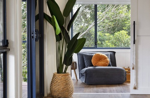 Gerroa House | 3 minute walk to the stunning 7 Mile Beach