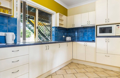 Rainbow Beach House | 32 Bombala Crescent - Rainbow Beach. Plenty of space, fenced, pets, Wifi