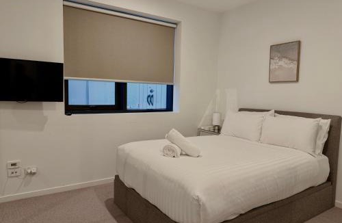 Footscray Apartment | 4 Bedroom Luxurious Apartment near CBD