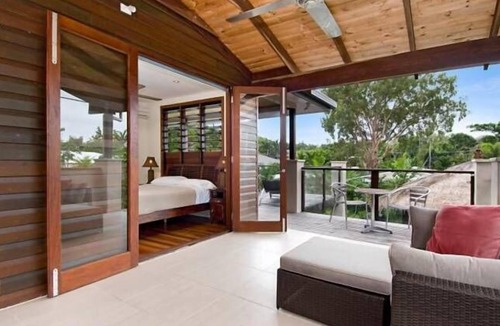 Port Douglas House | 5 bedroom 5 bathroom, private poolside cabana bedroom, Beach 20meters