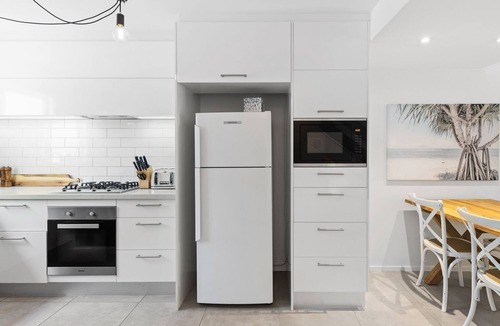 Sunshine Beach Apartment | 5 Samarin Court - Convenient & Comfortable