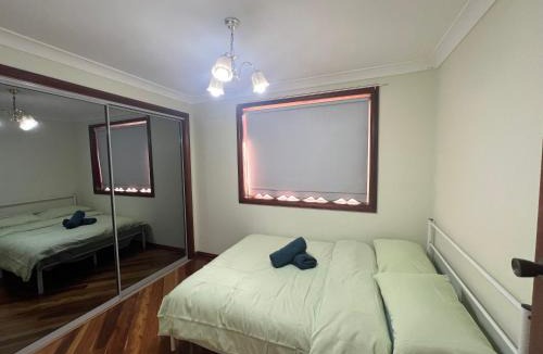 Winston Hills House | 5 Warm Room