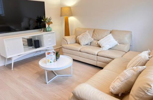Noraville House | 50 meters to the beach Hargraves Beach Cottage