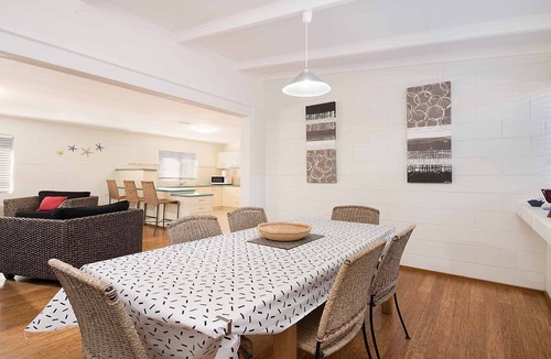 Moffat Beach House | 54 Bryce St Moffat Beach QLD