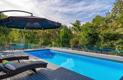 Rainbow Beach House | 57 Cooloola Drive - Rainbow Beach