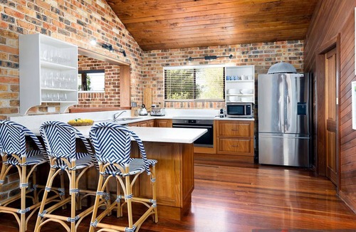 Nambucca Heads House | 57Charlton - Luxury Beach House - secluded area of Nambucca, 5 minute walk to the beach