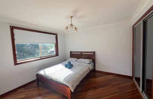 Winston Hills House | 7 Hopeful Room