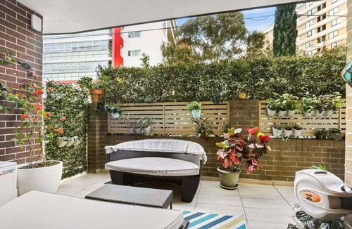 Rockdale Resort | 8 mins from Sydney Airport! 1BR + Courtyard