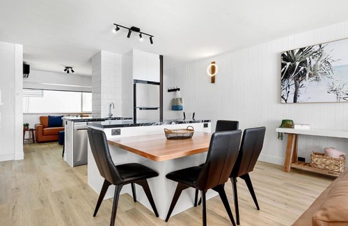 Sunshine Beach Apartment | 9 La Mer, 5 Belmore Tce - Ultimate Beachside Living