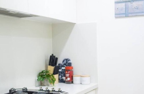 Waitara Apartment | a Leisurely Ideal Abode Near the Subway