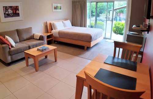 Penola Hotel | A Must At Coonawarra