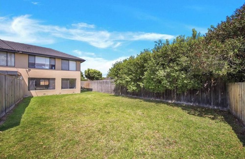 Seaholme House | A Sweet Studio for One