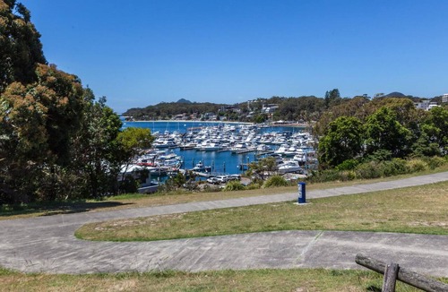 Nelson Bay Apartment | A top floor unit with panoramic views over the marina