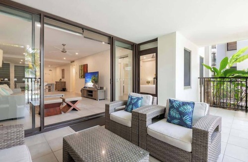 Port Douglas Apartment | A Well-deserved Beachside Resort Retreat